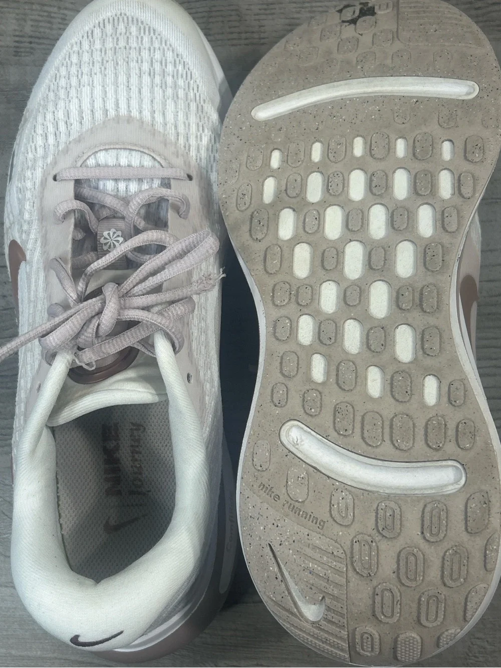 Nike Women’s Sneakers in Blush Pink and White